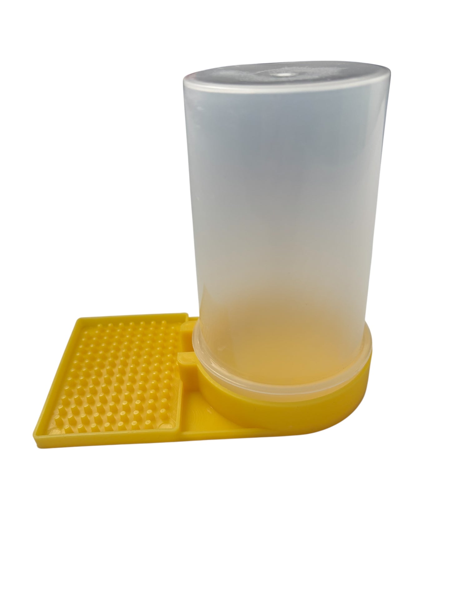 Water Dispenser For Chicks